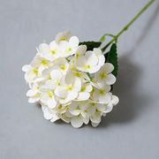 Blanco crema — Vara de hortensia artificial — 61 cm